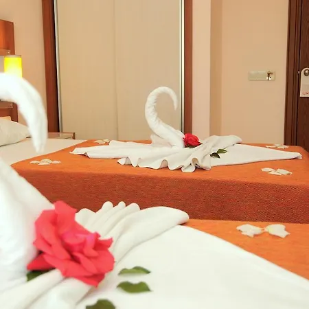 Aral Hotel Side 시데