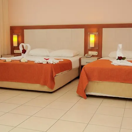 فندق Aral Hotel Side 3*